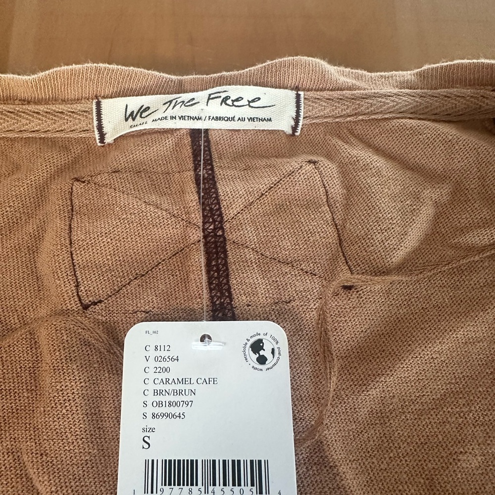 We The Free Caramel Cafe Knit V-Neck Pullover - Picture 2 of 5